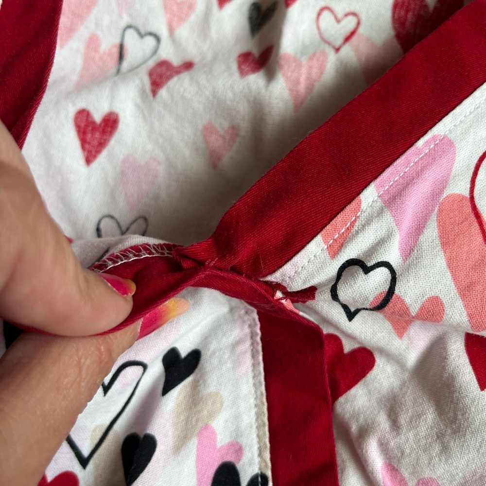 Koi XL Valentine Kathryn top - Picture 4 of 5